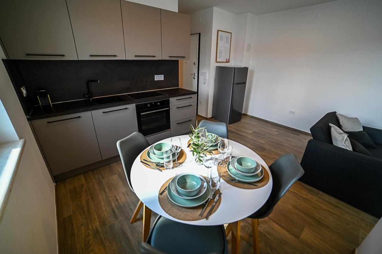 Apartment Perlitto Cres Exteriör bild