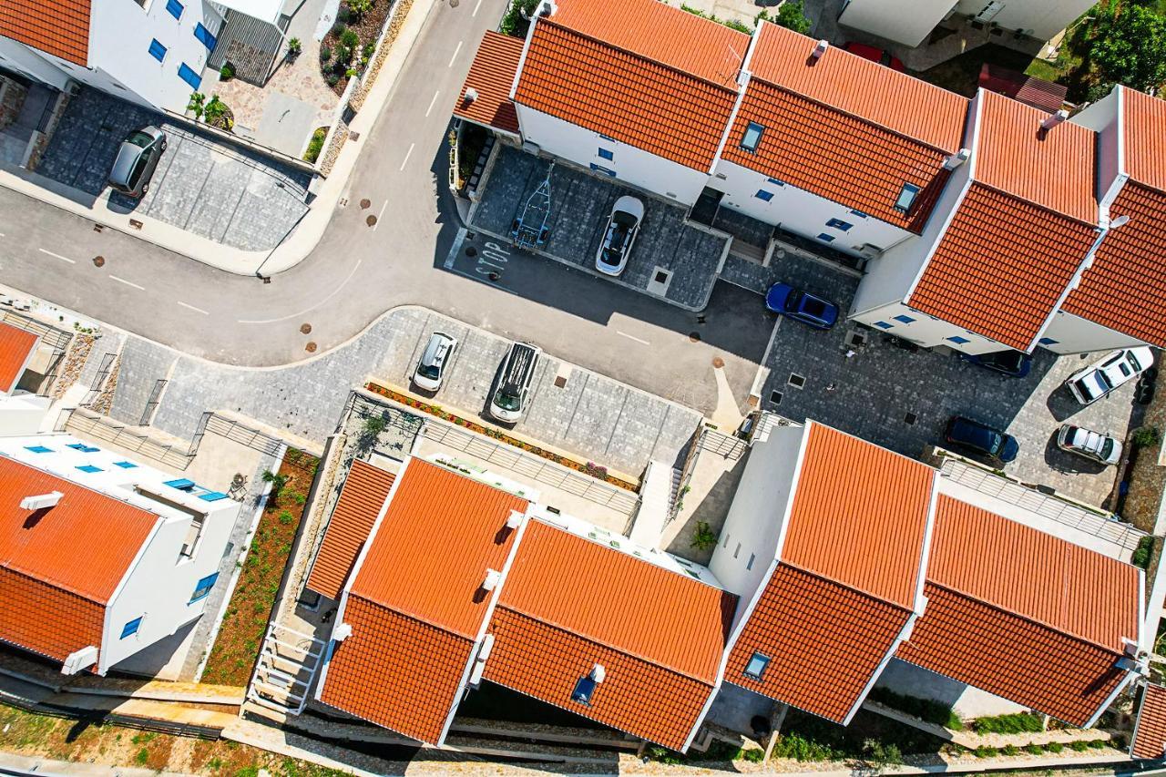 Apartment Perlitto Cres Exteriör bild